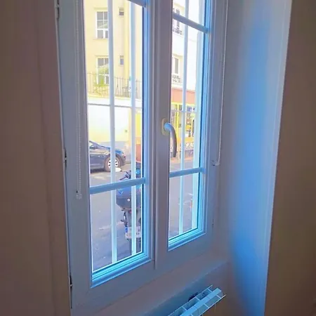 Confortable Au Coeur Du 17e Arrondissement, Proche Metro 13 Appartement *